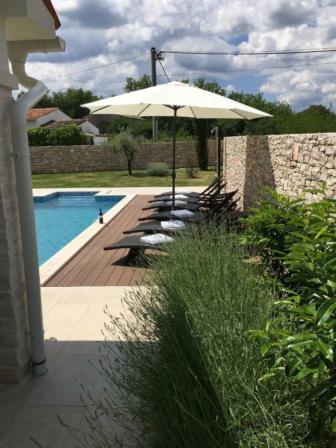 Villa Blanca With A Heated Private Pool Ruzici  외부 사진